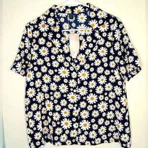 Floral Black and White Women's Top